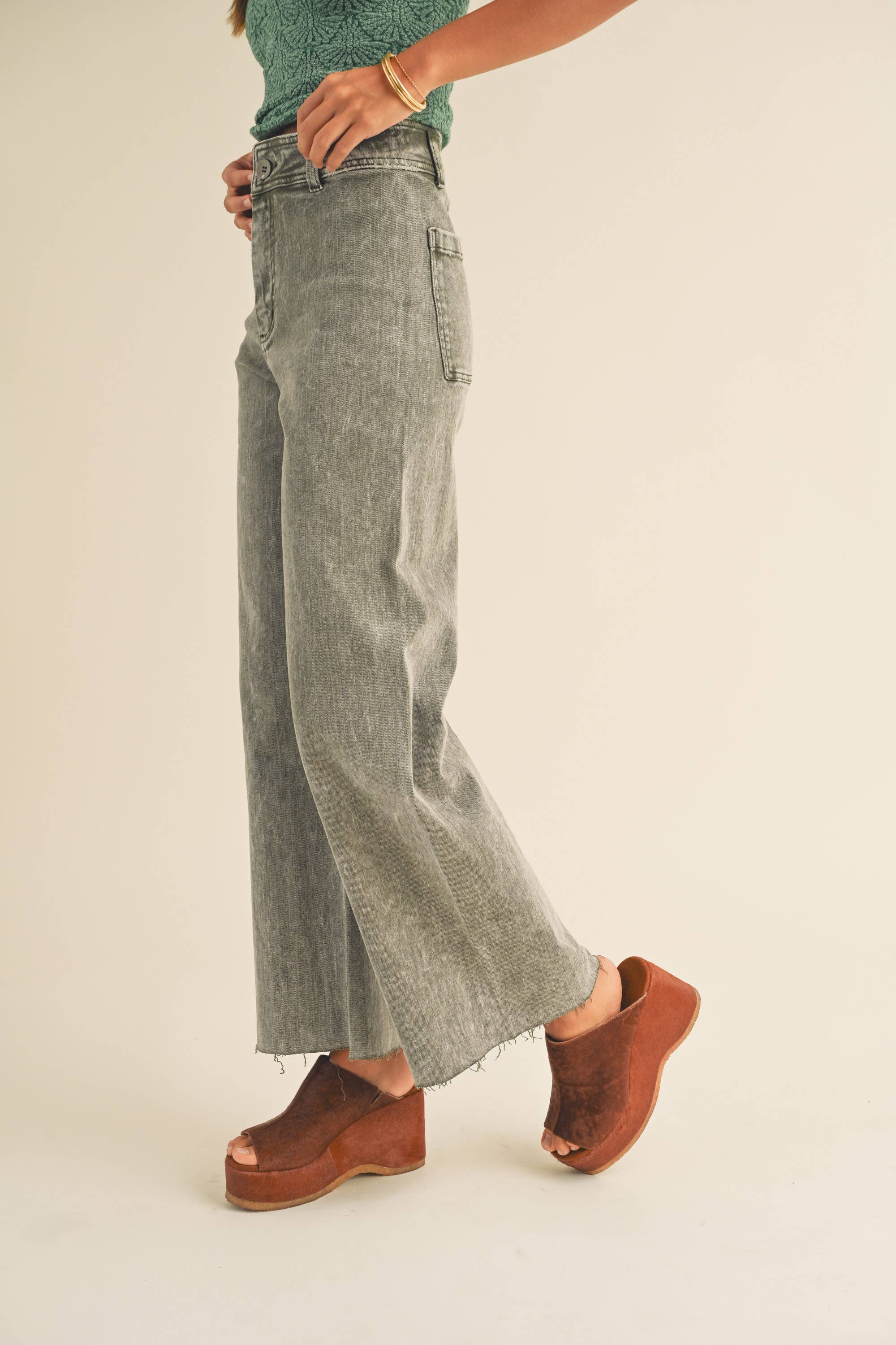 WIDE LEG DENIM PANTS